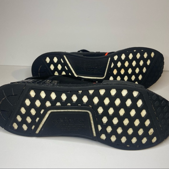 Adidas NMD_R1 EE5085 shoes - Picture 9 of 10